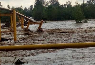 Потоп на Буковине — Черновцы пришлось отключать от газа