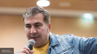Саакашвили не держит зла на Порошенко из-за лишения гражданства