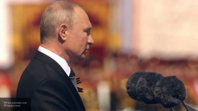 Путин поздравил участников парада с 75-й годовщиной Победы в ВОВ