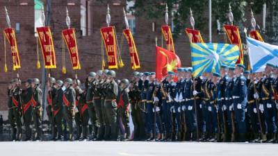 Лидеры десяти государств прибыли в Москву на парад Победы