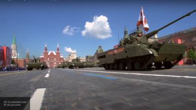 Знаменитые танки Т-34 открыли прохождение техники на 75-м параде Победы в Москве