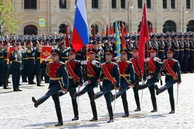 Путин: "Невозможно представить, что стало бы с миром, не встань на его защиту Красная Армия"