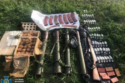 СБУ изъяла из незаконного оборота 207 единиц огнестрельного оружия, 159 кг взрывчатых веществ и 45 тысяч боеприпасов