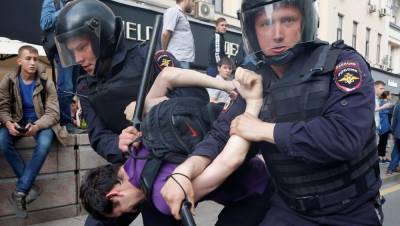 Совет Европы по правам человека осуждает массовые задержания в РФ