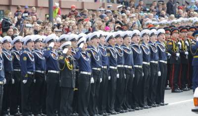 В Москве и 28 городах страны прошел Парад Победы