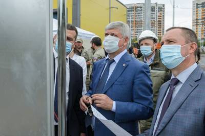Губернатор проинспектировал стройку нового медцентра в Воронеже