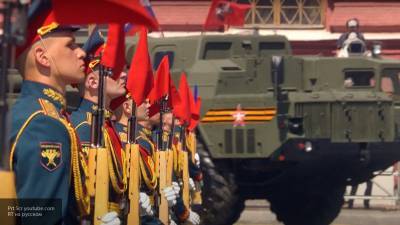 Боевая техника времен ВОВ приняла участие в параде на Красной площади