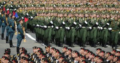 Несмотря на антирекорды коронавируса на парад в Москве стенули 14 тысяч военных