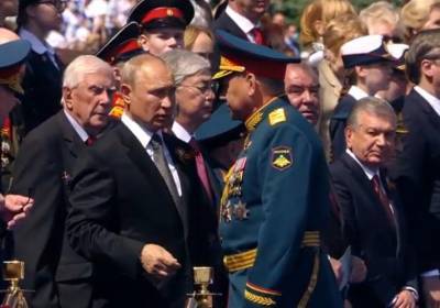 ВЦИОМ узнал у россиян, какой смысл они вкладывают в празднование Парада Победы