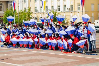 В честь Дня России в Бурятии проводят флэшмобы и мероприятия в онлайн-формате