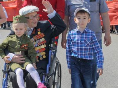 В Башкирии проводят свыше 150 персональных парадов для ветеранов