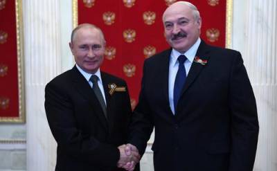 Лукашенко после парада назвал Москву «столицей родины»