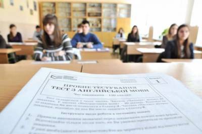 Непогода на Западной Украине: Выпускникам школ советуют отказаться от участия в основной сессии ВНО