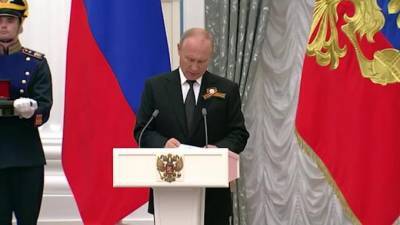 Путин в Кремле вручил государственные премии за 2019 год