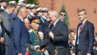 Лукашенко побывал с сыновьями в столице своей родины