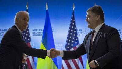 Новые записи разговоров Порошенко и Байдена опозорили элиту Украины