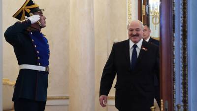 Лукашенко улетел в Минск