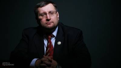 Молохов заявил о кадровой деградации украинского МИДа из-за мифического долга РФ