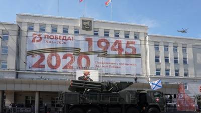 Парад Победы в Калининграде впервые прошёл с участием авиации
