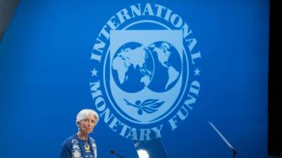 МВФ ухудшил свой прогноз по ВВП России