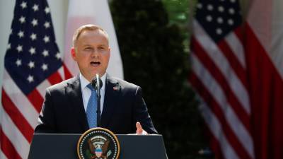 Дуда: войска США в Польше гарантируют безопасность инвестиций США