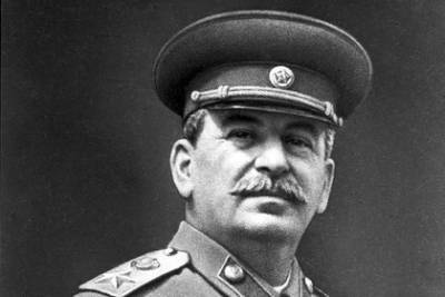 В российском регионе установили памятник Сталину