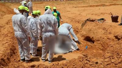 Ливия: В освобожденном от боевиков Хафтара городе обнаружили массовые захоронения – видео