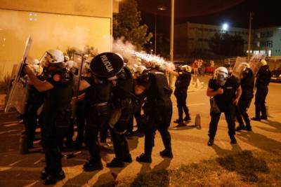 В Черногории после ареста оппозиционеров начались беспорядки