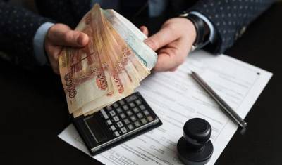 61% россиян выступили за «налог на богатство»