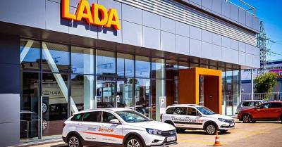 Стало известно о новом повышении цен на Lada