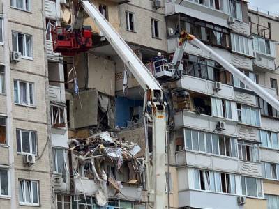 Трещины и изношенные сети: в Украине разрушается жилой фонд – эксперт