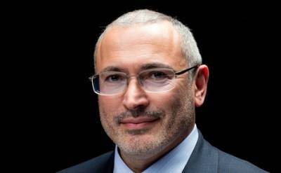 Ходорковский подчеркнул необходимость противникам поправок в Конституцию публично демонстрировать свое отношение