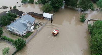 Уровень воды в реке Быстрица в Ивано-Франковской области снизился на полтора метра