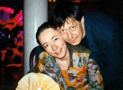 Жена Михаила Ефремова отсудила у коммунальщиков крупную сумму