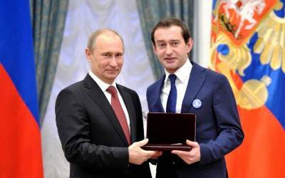 Константин Хабенский решил отдать полученную от Путина госпремию на помощь больным