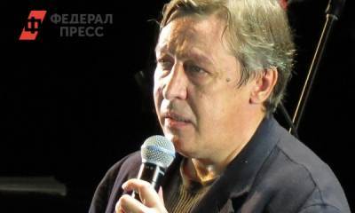 Адвокат рассказал, что Ефремов готов обеспечивать детей погибшего Захарова до конца жизни