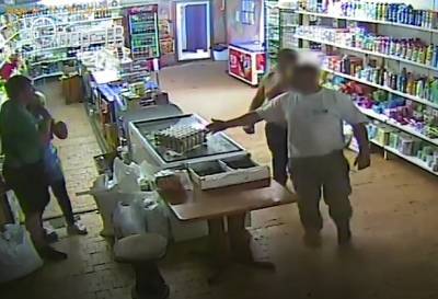 Кузбассовец в магазине ранил ножом покупателя, заступившегося за продавца