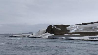 На Новой Земле обнаружили место продовольственного депо первых исследователей Арктики