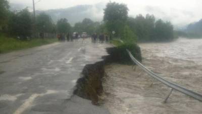 Наводнение на западе Украины: на дорогах государственного значения восстановили движение, - Укравтодор
