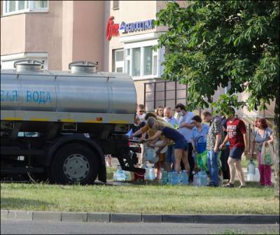 Почему у половины Минска протухла вода, никто пока не знает