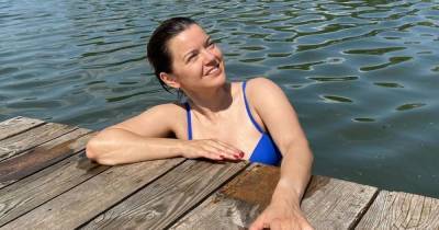 Маричка Падалко в купальнике показала стальной пресс