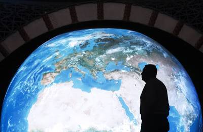 Россия впервые отправит туриста в открытый космос