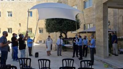 Впервые в Иерусалиме: новые репатрианты Татьяна и Хаим сыграли свадьбу прямо в Сохнуте