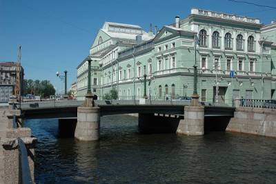 В Петербурге завершились работы по ремонту Торгового моста