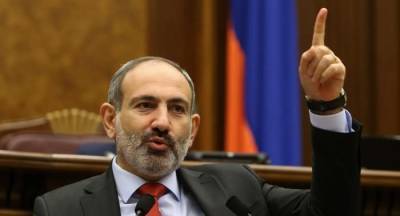 В Армении три партии объединяются против премьер-министра