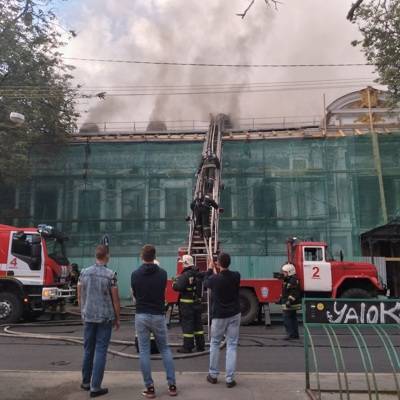 В Нижнем Новгороде горит литературный музей Горького