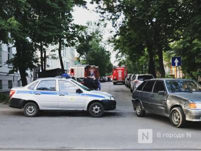 Движение на ряде улиц в Нижнем Новгороде перекрыли из-за пожара в Литературном музее
