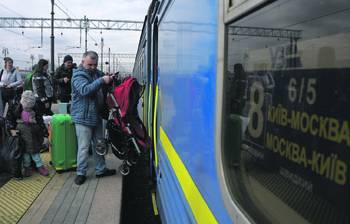 Киев пока не готов пустить поезда в Москву