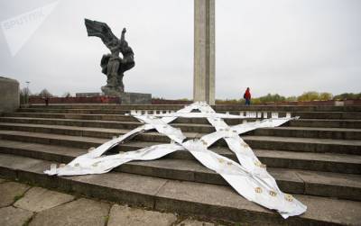 В Латвии предлагают начать сбор средств на ремонт памятника Освободителям