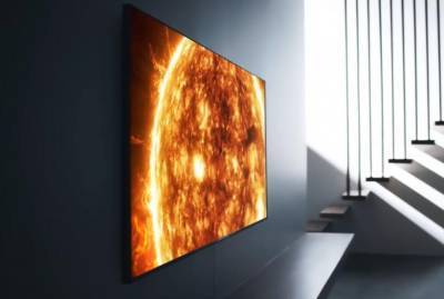 Samsung готовит презентацию QLED 8K-телевизора за 6600 долларов